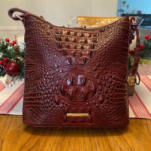 Melbourne Collection Katie Crocodile-Embossed Crossbody Bag (Lipstick/Burgundy)